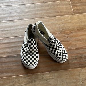 black and white checkered vans